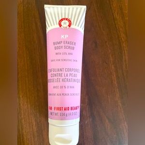 First Aid Beauty, Bump Eraser Body Scrub 4oz